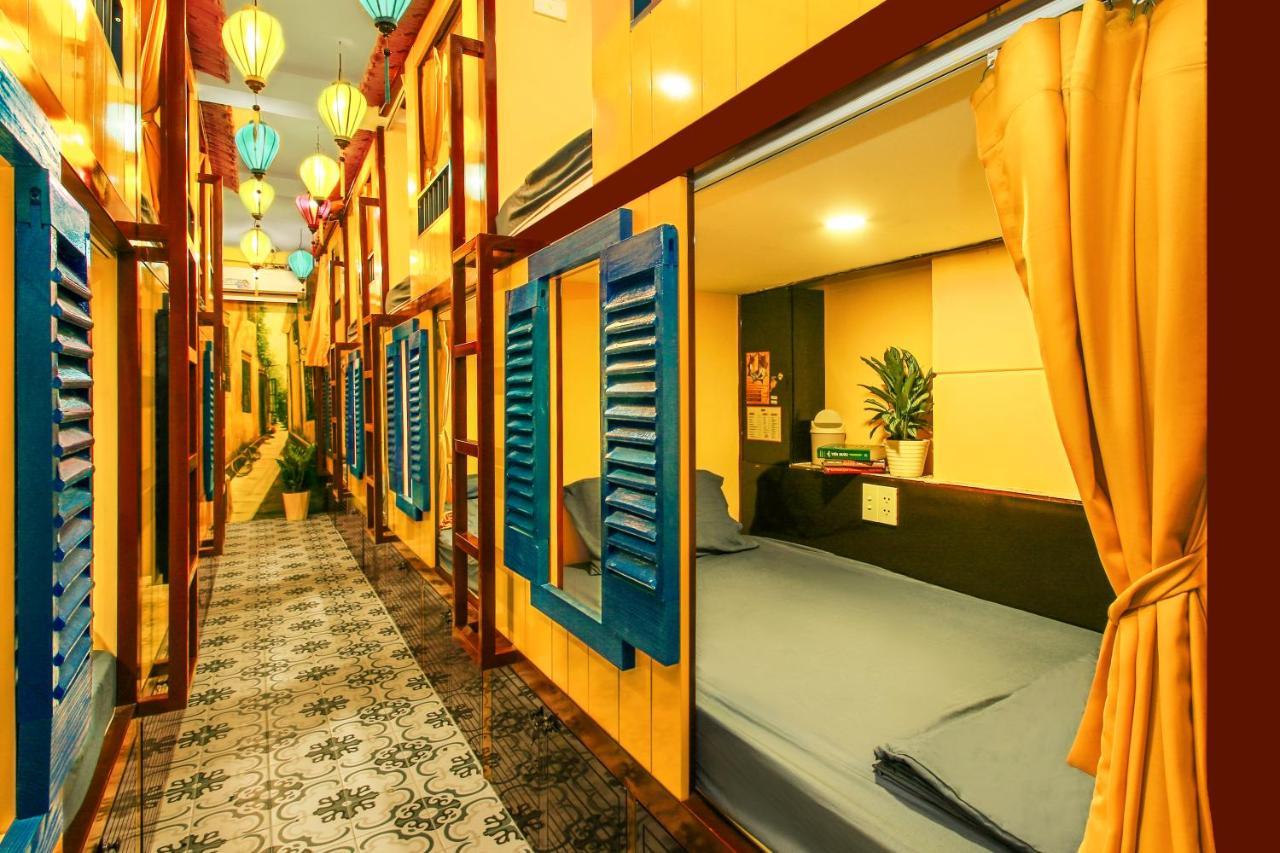 Grandma Lu'S Saigon Bui Vien Hostel Ho Chi Minh-stad Buitenkant foto
