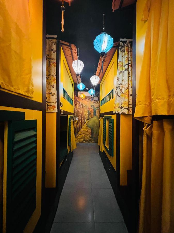 Grandma Lu'S Saigon Bui Vien Hostel Ho Chi Minh-stad Buitenkant foto